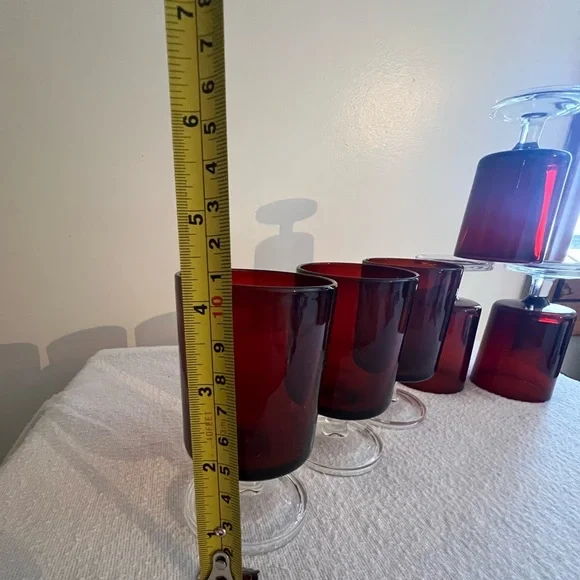 🐳 Goblets Luminarc France Vintage Ruby Red Glasses Clear Stems - Picture 2 of 7